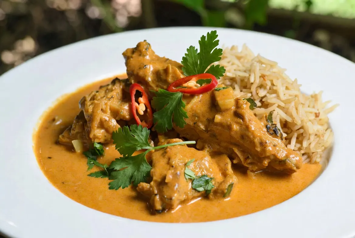 Recette Curry de poulet au lait de coco – plat principal