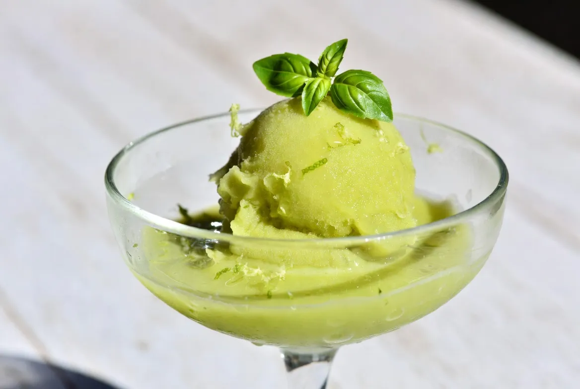 Recette Sorbet citron vert et basilic – plat principal